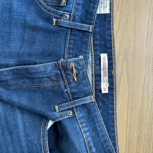 Levi’s 721 High Rise Skinny Jeans – Size 29 - Picture 3 of 6